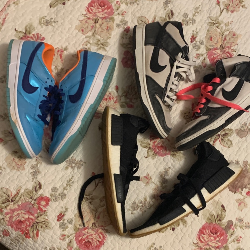 Nike Blue and Orange Low-Top Sneakers with Teal Soles